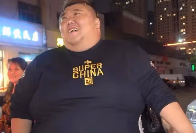 胖猴仔:美食博主曝灰色產業鏈,刪除所有視頻,網友曝出重磅信息