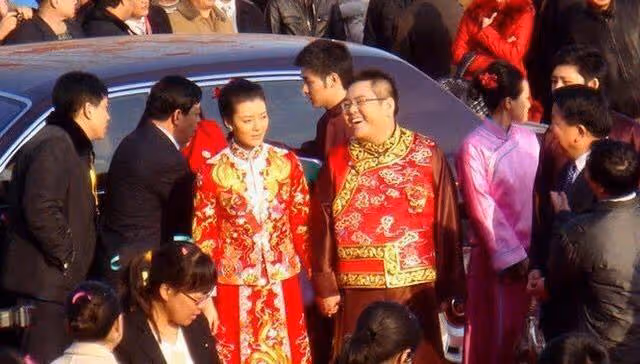 原創嫁給「敗家子」的5位女星，第2位為夫還債4億，第5位復出遭抵制