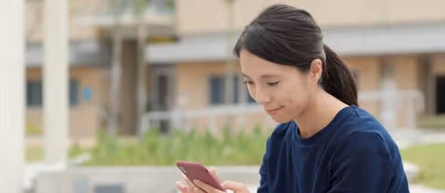 42歲女人自述：獨守空房十年，我是怎麼熬過來的