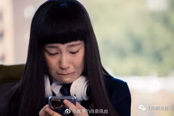 《青春本我》返學跳唱　炎明熹鍾柔美姚焯菲淚斗淚