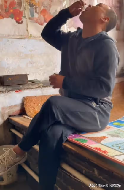 張同學希望能一直不忘初心，能一直做最好的視頻最純的農村人