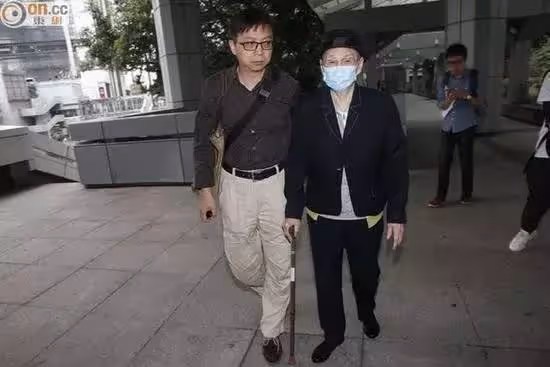 活久見，這倆吸血鬼居然翻臉互撕了。
