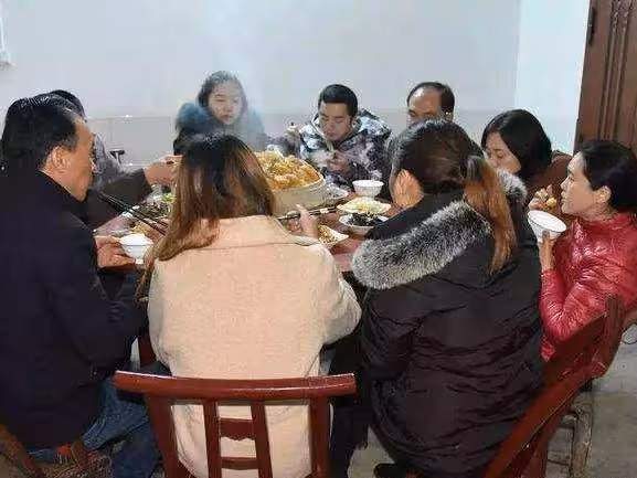 岳母家拆遷分了一百萬，女婿想要八十萬，女兒不滿：咱們離婚吧