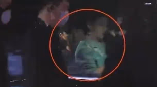 從小咒罵毒打，甚至不惜讓她去死，秋瓷炫的父母真是讓我開了眼界