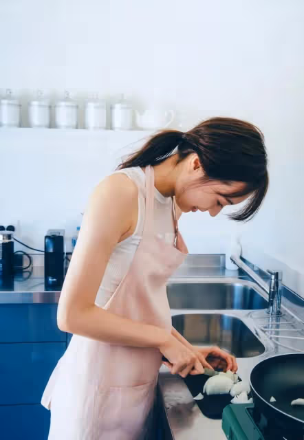 寫真集：《夢想的近處》介紹（乃木坂46梅澤美波）