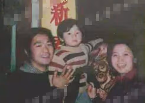 為了鄧婕，張國立「拋棄」的前妻羅秀春，現如今怎麼樣了？