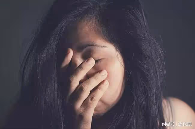 我懷孕剛滿3個月，丈夫出車禍去世了，原來他竟瞞著我這樣一件事