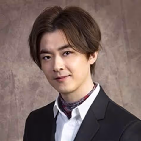不能唱歌！香港歌手洪卓立被診斷聲帶彎曲，早前還曾暈倒吐白沫