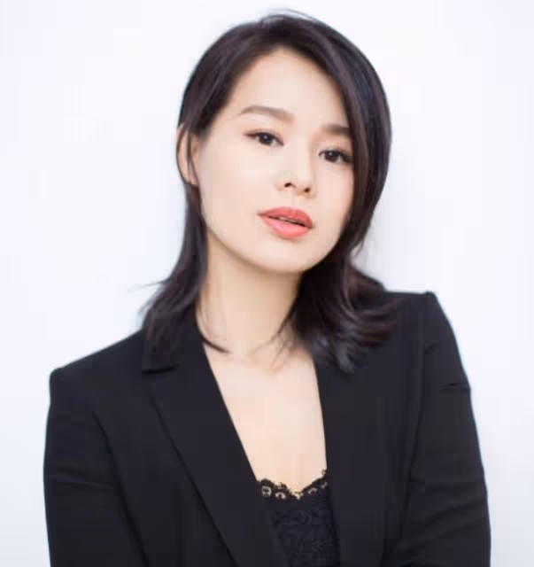 「最丑港姐」胡杏兒,與黃宗澤苦戀8年無果,如今閃婚5年生3胎