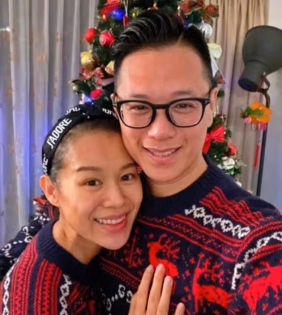 「最丑港姐」胡杏兒,與黃宗澤苦戀8年無果,如今閃婚5年生3胎