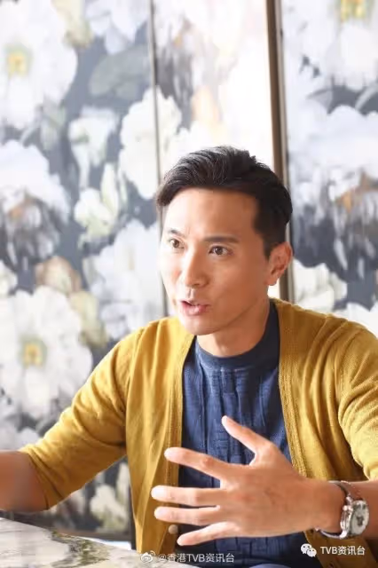 不再將愛情放首位！TVB渣男小生終於懂得再笑