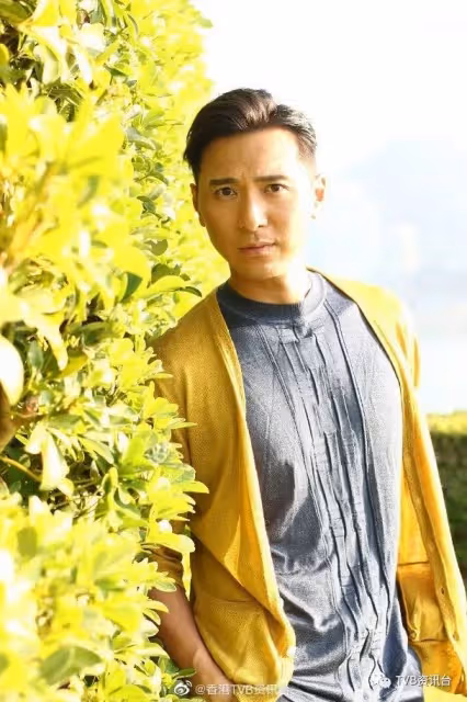 不再將愛情放首位！TVB渣男小生終於懂得再笑