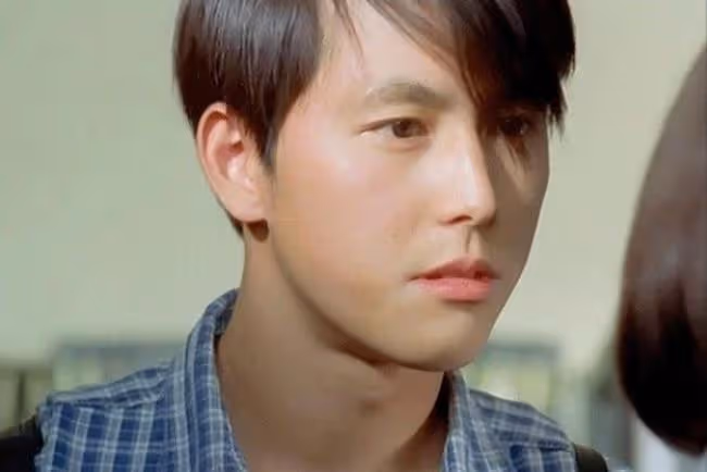 清潭洞帥氣的頂配，自戀的鄭雨盛有資本，演了25年拿下青龍影帝