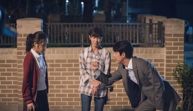清潭洞帥氣的頂配，自戀的鄭雨盛有資本，演了25年拿下青龍影帝