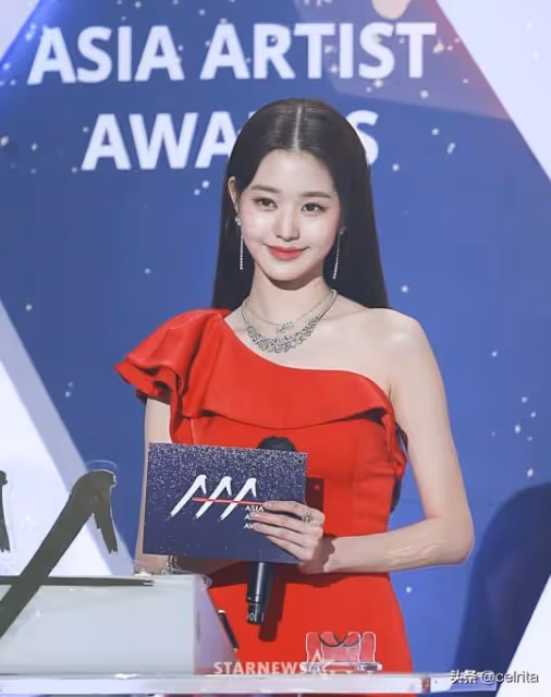 2021AAA頒獎當天身著2億4千萬韓元寶石的張元英，女神的無限潛力