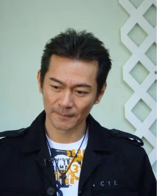 59歲港星江華自曝將復出,因病息影11年,曾直言寧當小販不當演員