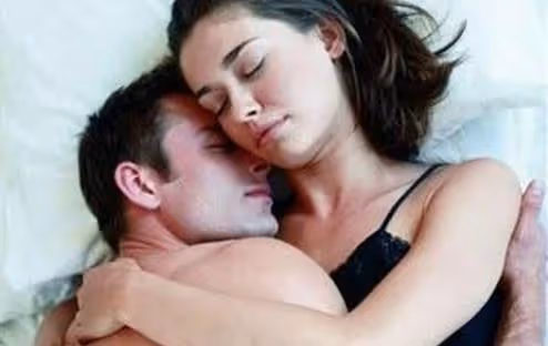 女人在得到滿足後會有這些表現，男人快記下來