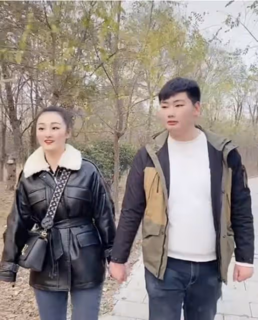 大衣哥兒媳宣布離婚:很正常,沒有幾個正常人,能忍受這樣的家庭