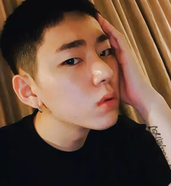 實力是Money！13位光版權費就不愁吃穿的韓國歌手，IU、ZICO上榜