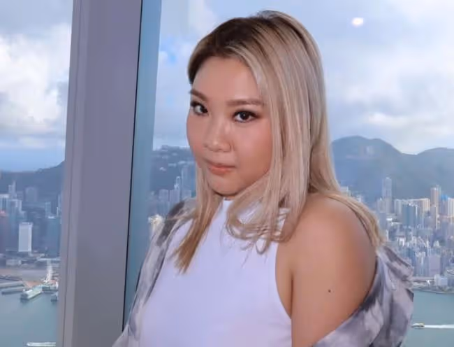 鄭少秋女兒被小男孩表白，笑言已覓得好歸宿，34歲著急結婚生娃