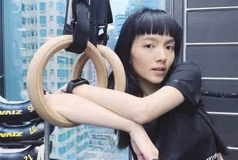 三年抱三！31歲TVB童顏女星三胎隨時可生，罕見公開孕肚寫真照
