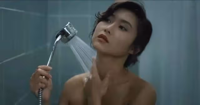 新片將上映！英皇力捧小花自曝是入行最大尺度，直言老公並不介意