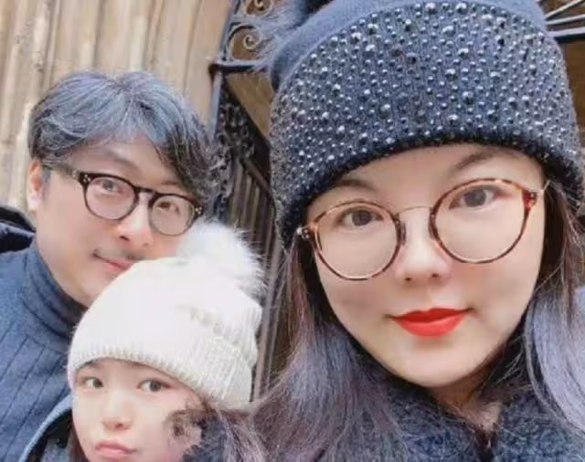 女明星離婚內卷,揭開中年婚姻扎心真相:真愛過,真不愛了!