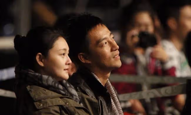女明星離婚內卷,揭開中年婚姻扎心真相:真愛過,真不愛了!