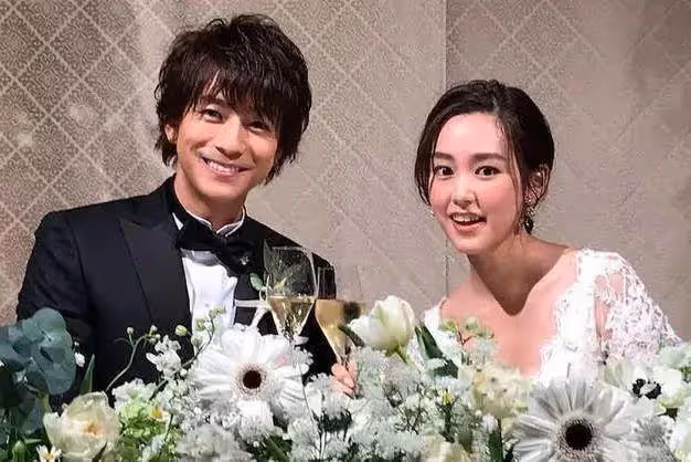 15對「假戲真做」的日本明星夫妻，第一對宣布結婚時轟動日本