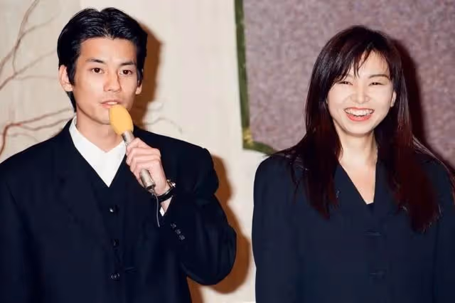 15對「假戲真做」的日本明星夫妻，第一對宣布結婚時轟動日本