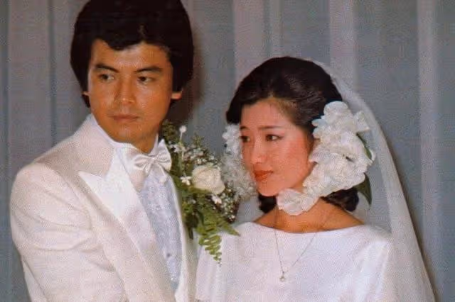 15對「假戲真做」的日本明星夫妻，第一對宣布結婚時轟動日本