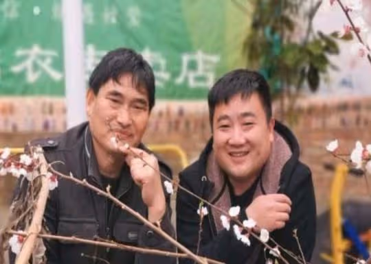 大衣哥兒子正式解除婚約,媒人爆大衣哥選兒媳條件,個子高要懂醫