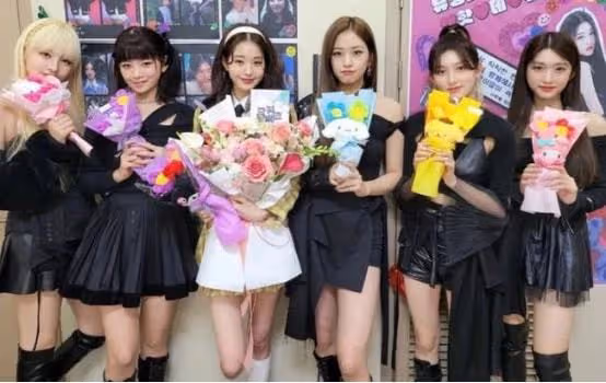 韓國女團舞蹈充滿性暗示，咬手指趴地打擦邊球，最小成員只有14歲
