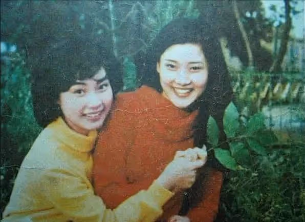 何賽飛:演活了楊九紅和三姨太,謝園說:「她太勾人了」