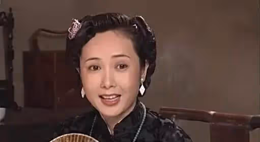 何賽飛：演活了楊九紅和三姨太，謝園說：「她太勾人了」