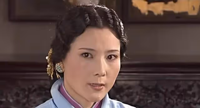 何賽飛:演活了楊九紅和三姨太,謝園說:「她太勾人了」