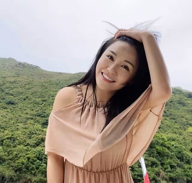 又走一個！33歲TVB著名女星宣布離巢，已轉行成媒體主任月入6.7萬