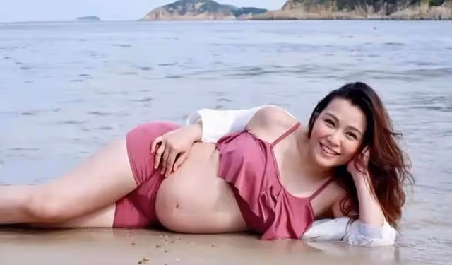 又走一個！33歲TVB著名女星宣布離巢，已轉行成媒體主任月入6.7萬