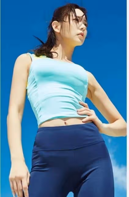 「韓國第一性感美女」李成敏身材完美、氣質獨特、魅力十足