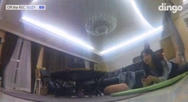 走進韓星裴秀智的家，出道7年有過億豪宅，室內整面牆都是柜子