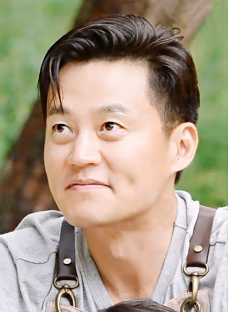50歲李瑞鎮禿了？《內科朴院長》地中海禿超衝擊，美大哥好犧牲
