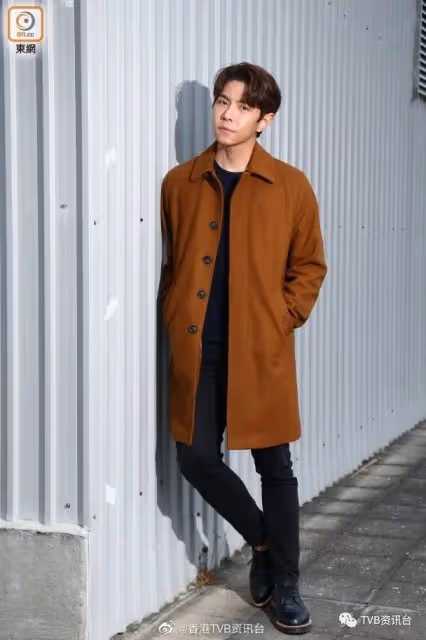 男神玩暗戀!TVB當紅小生自卑唔敢向女同學表白