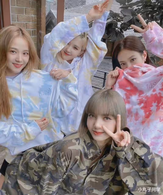 Blackpink成員Lisa康復後首現身！S型身材博人眼球，發美照報平安