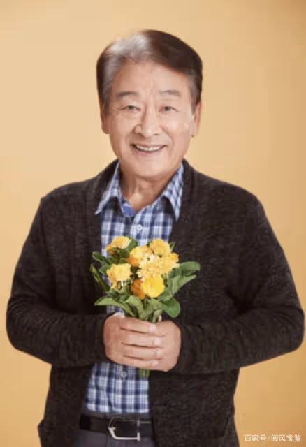 《愛情是什麼》和《澡堂老闆家的男人們》，經典韓劇里總有李順載