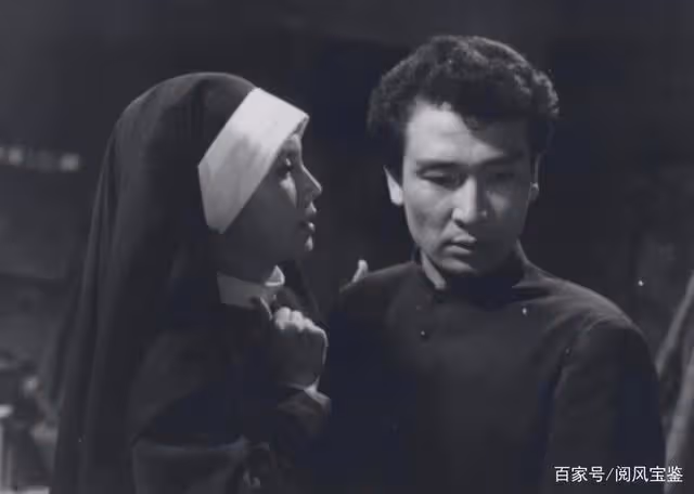 《愛情是什麼》和《澡堂老闆家的男人們》，經典韓劇里總有李順載