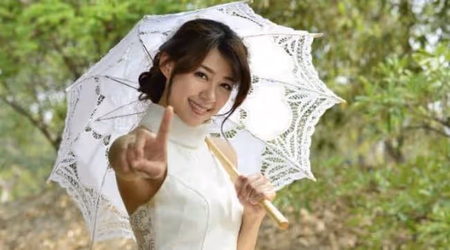 分手9個月，我在寺廟見到了前男友，光溜溜的腦袋穿著合身的僧袍