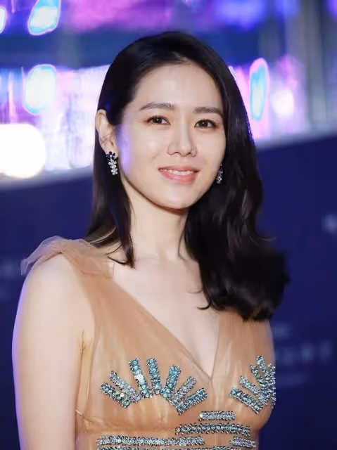 十大韓國性感靚麗的當紅女星！各個魔鬼身材太美艷撩人