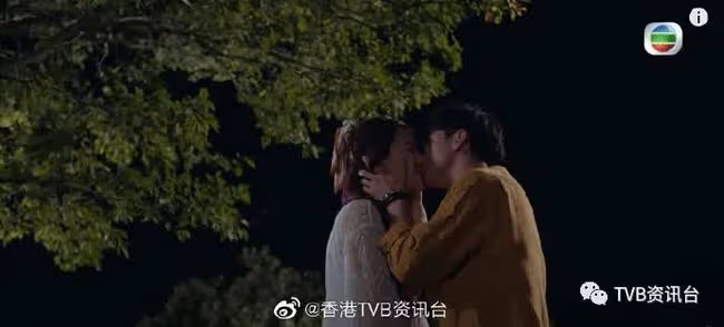與麥皓兒姐弟戀有結婚打算!TVB上位小生跟女神親熱緊張僵硬