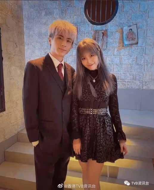 與麥皓兒姐弟戀有結婚打算!TVB上位小生跟女神親熱緊張僵硬