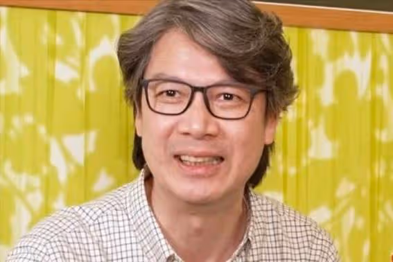 世紀賤男梁榮忠:打臉星爺成為TVB一哥,因「車震門」事件毀事業